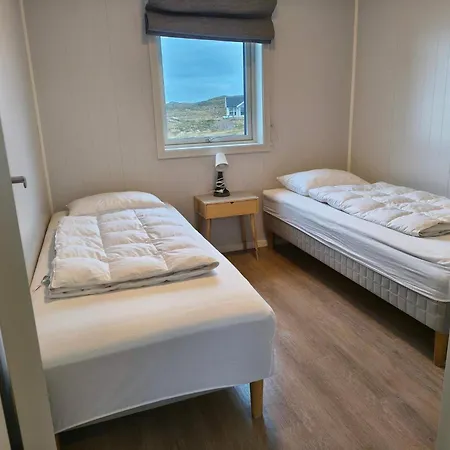 6 Person In * Dyrvik